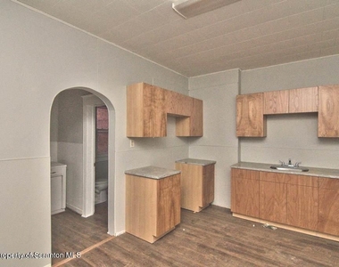 34 Simon Block Avenue - Photo Thumbnail 21