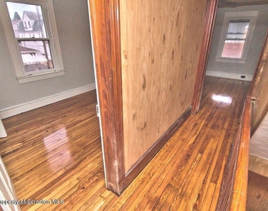 34 Simon Block Avenue - Photo Thumbnail 40