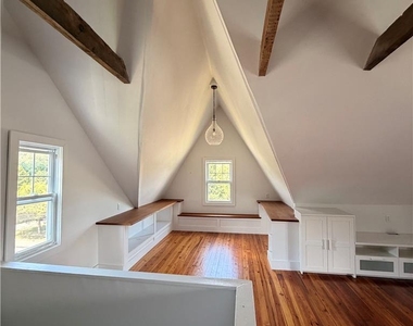 203 Easton Road - Photo Thumbnail 8