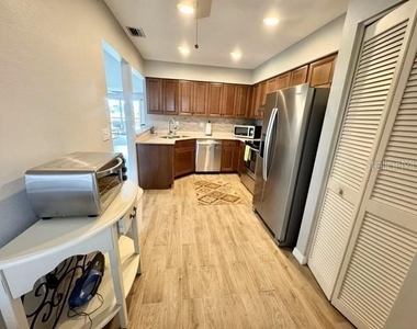 5753 Avista Drive - Photo Thumbnail 23