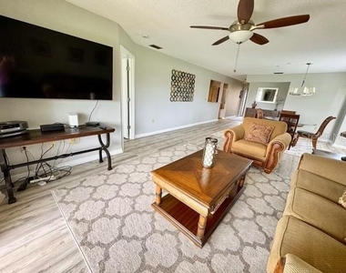 5753 Avista Drive - Photo Thumbnail 17