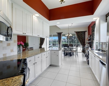 5848 Ferrara Drive - Photo Thumbnail 10