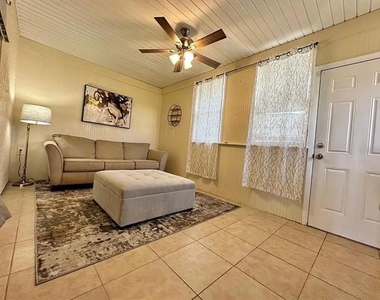 7523 Mayland Street - Photo Thumbnail 6