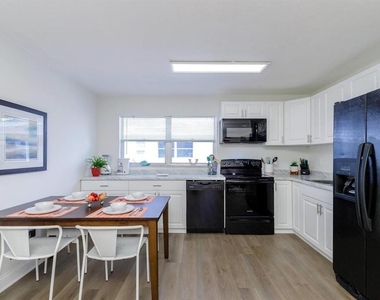 1297 13th Street - Photo Thumbnail 1