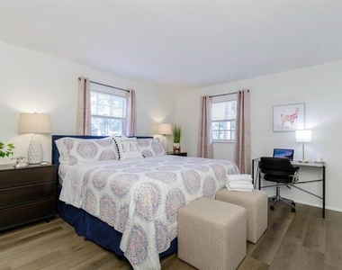 1297 13th Street - Photo Thumbnail 3