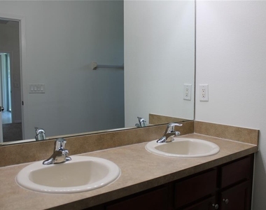 5024 119th Terrace E - Photo Thumbnail 18
