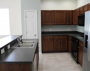 5024 119th Terrace E - Photo Thumbnail 3