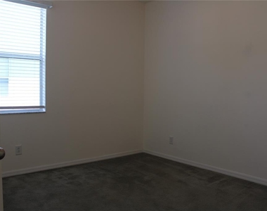 5024 119th Terrace E - Photo Thumbnail 22