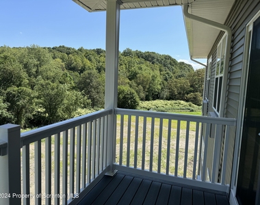 104 Circle Drive - Photo Thumbnail 27