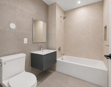 80 Linden Blvd - Photo Thumbnail 4