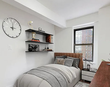 227 East 59th Street - Photo Thumbnail 4