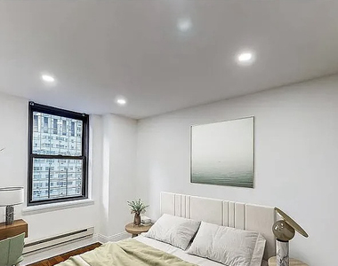 227 East 59th Street - Photo Thumbnail 6