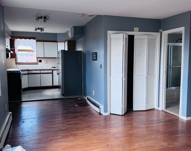 79 St Marys Avenue - Photo Thumbnail 2