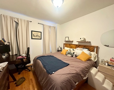 401 East 90th Street - Photo Thumbnail 7