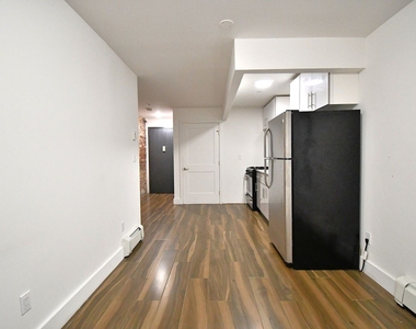 1019 Southern Boulevard - Photo Thumbnail 5