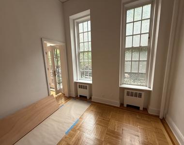 58 East 80th Street - Photo Thumbnail 1