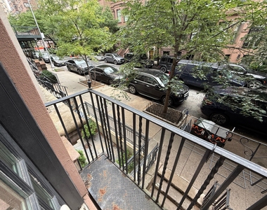 58 East 80th Street - Photo Thumbnail 5