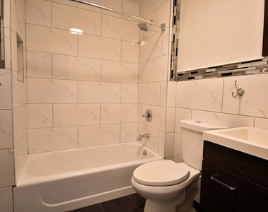 1019 Southern Boulevard - Photo Thumbnail 5