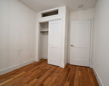 1019 Southern Boulevard - Photo Thumbnail 7