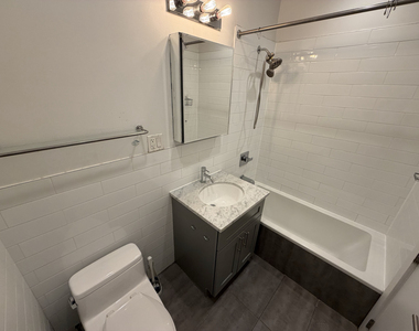 115 Carlton Avenue - Photo Thumbnail 5
