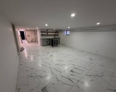 115 Carlton Avenue - Photo Thumbnail 15