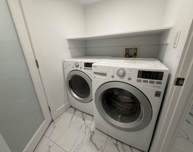 115 Carlton Avenue - Photo Thumbnail 16