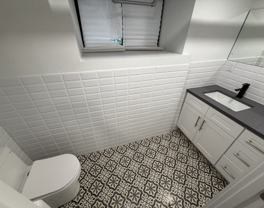 115 Carlton Avenue - Photo Thumbnail 13