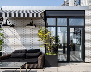116 John Street - Photo Thumbnail 6