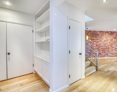 421 Irondale Drive - Photo Thumbnail 13