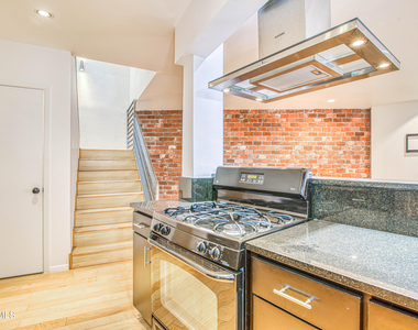 421 Irondale Drive - Photo Thumbnail 27
