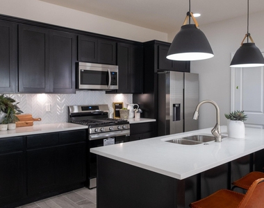 14717 Pebble Hills Boulevard - Photo Thumbnail 20