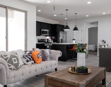 14717 Pebble Hills Boulevard - Photo Thumbnail 18