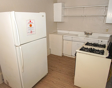 7303 Dale Road - Photo Thumbnail 3