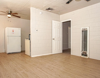 7303 Dale Road - Photo Thumbnail 1