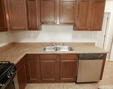 14308 Arabian Point - Photo Thumbnail 4