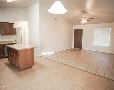 14308 Arabian Point - Photo Thumbnail 2
