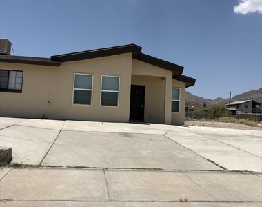 8503 Leo Street - Photo Thumbnail 27