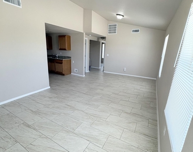 8503 Leo Street - Photo Thumbnail 2