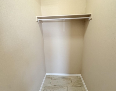 8503 Leo Street - Photo Thumbnail 9