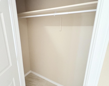 8503 Leo Street - Photo Thumbnail 16