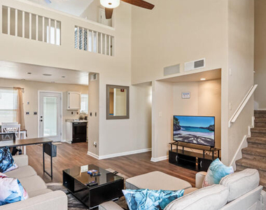 12192 Sun Bridge Place - Photo Thumbnail 5