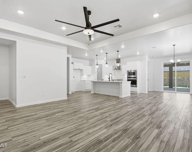 253 Farnborough Street - Photo Thumbnail 11