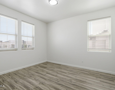 253 Farnborough Street - Photo Thumbnail 30