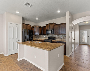 12664 Azulejos Street - Photo Thumbnail 20