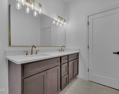1519 Golden Hill Terrace - Photo Thumbnail 26