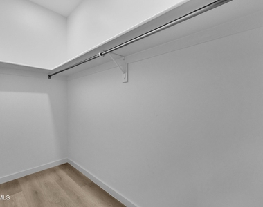 1519 Golden Hill Terrace - Photo Thumbnail 23
