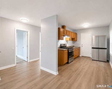 893 Highland Avenue - Photo Thumbnail 5
