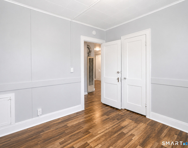 893 Highland Avenue - Photo Thumbnail 7