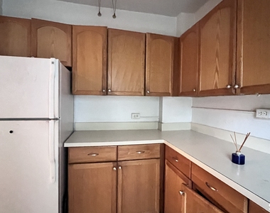 132 Summer Street - Photo Thumbnail 2