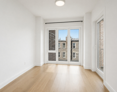 1615 Cedar Street - Photo Thumbnail 3